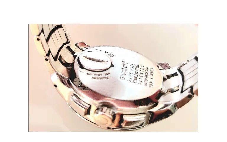 Relógio Unisex Swatch Aço Inoxidável. Suíço. - Foto 4