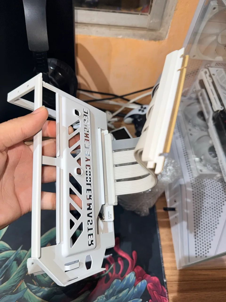 Suporte Placa De Vídeo Vertical Branco Cooler Master Pcie4.0 Branco - Foto 3