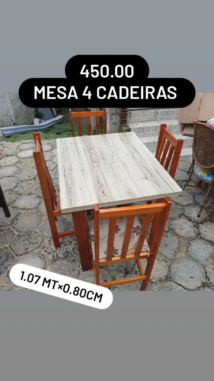 Mesa com cadeiras 