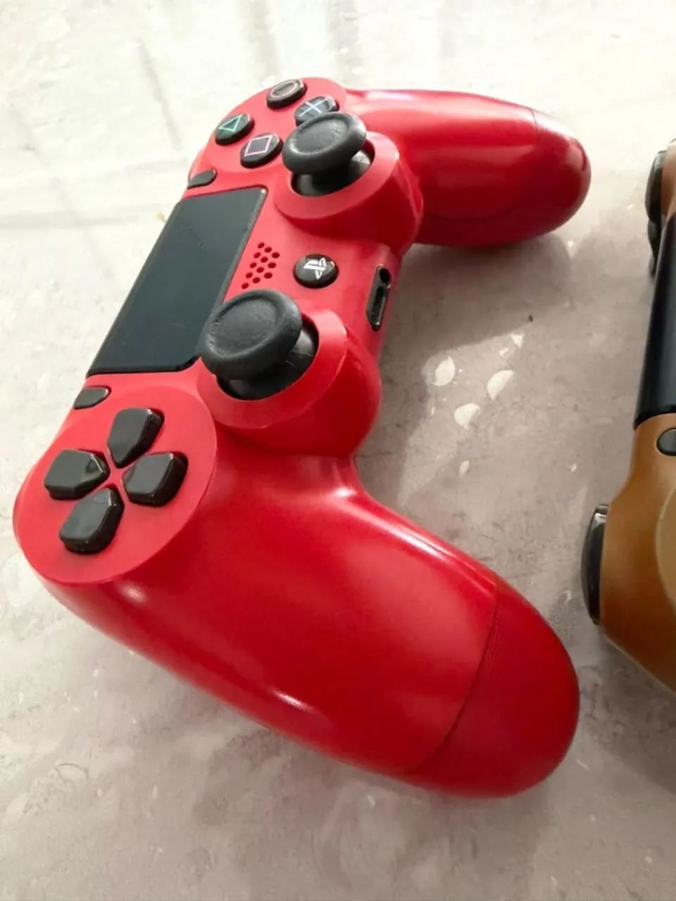Controle e CDs de Ps4 - Foto 5