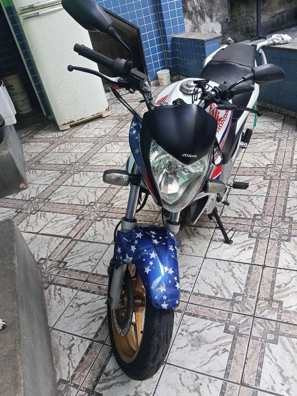 Cb300R super conservada com baixo km - Foto 2