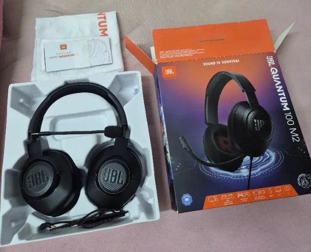 Headset JBL Quantum 100M2