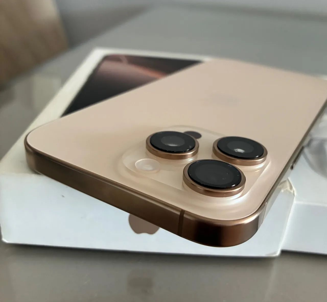 iPhone 16 pro max 256 gigas impecável , BAT 90% - Foto 2