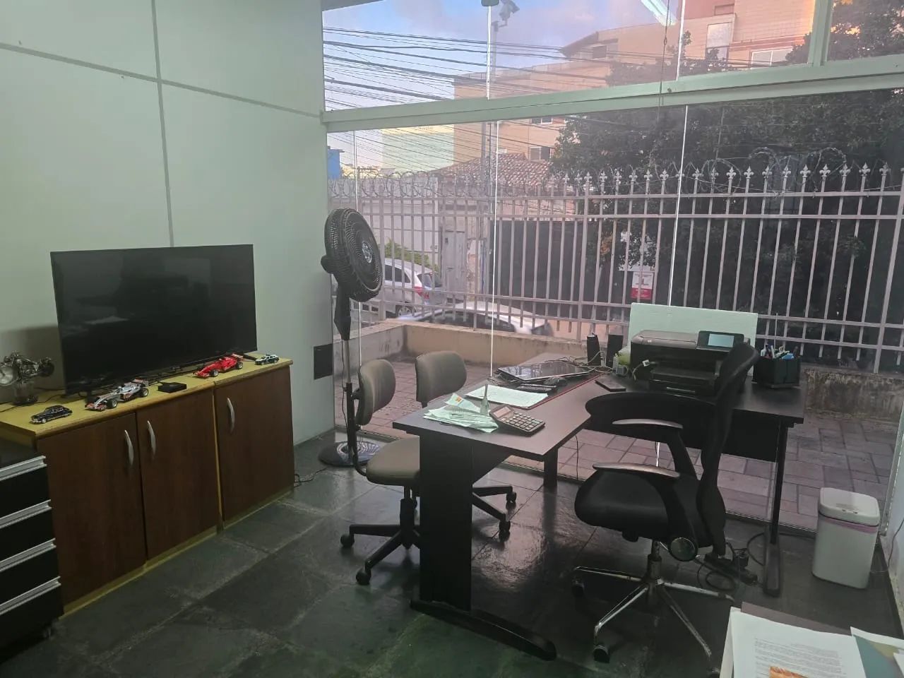 Sala Comercial Mobiliada no Prado - Exclusividade e Alto Padrão para Advogados