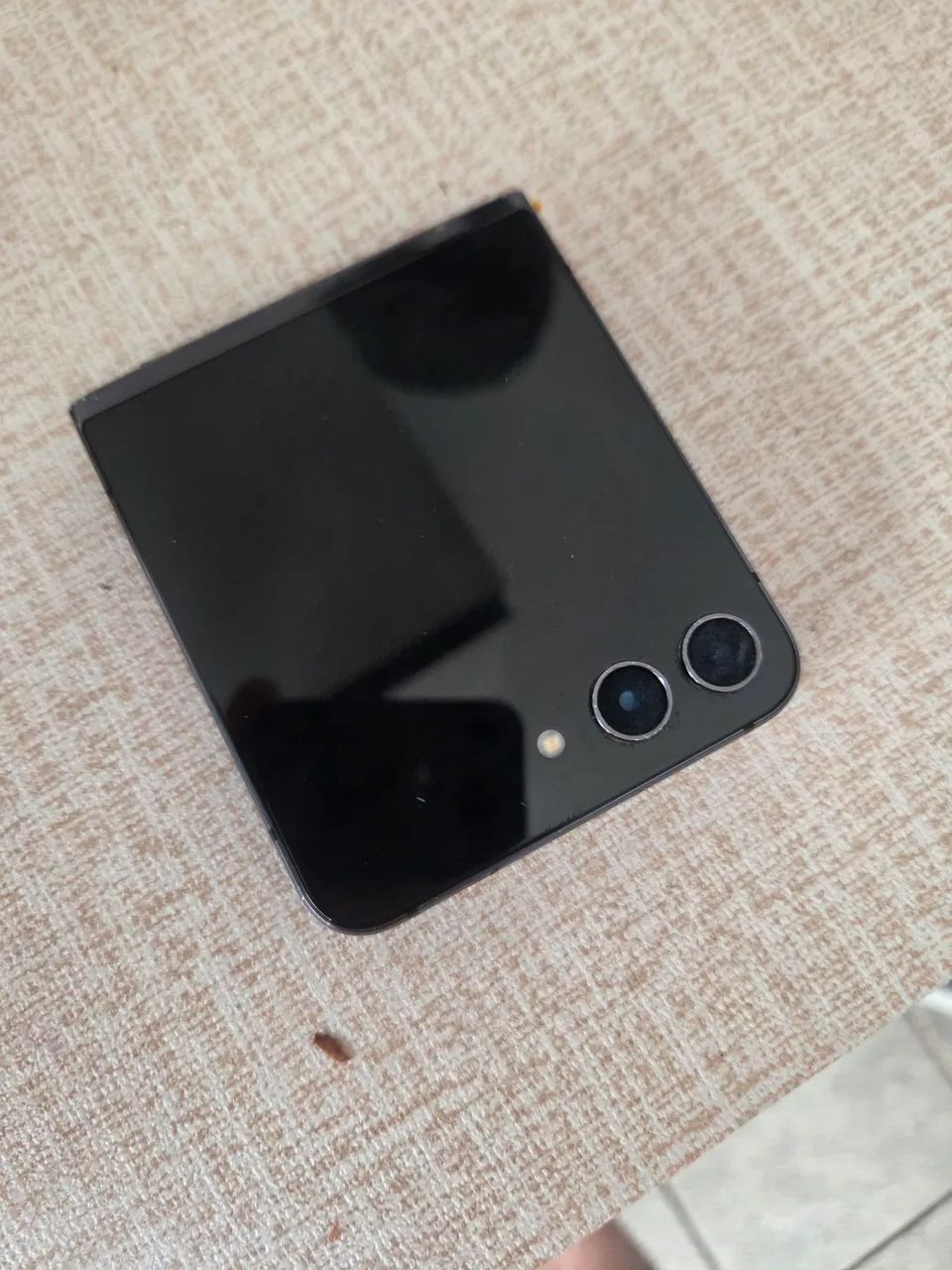 Zflip 5 samsung / R$800