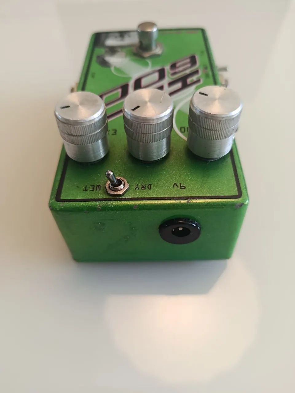 Pedal Malekko ID 600 Dark - Foto 4