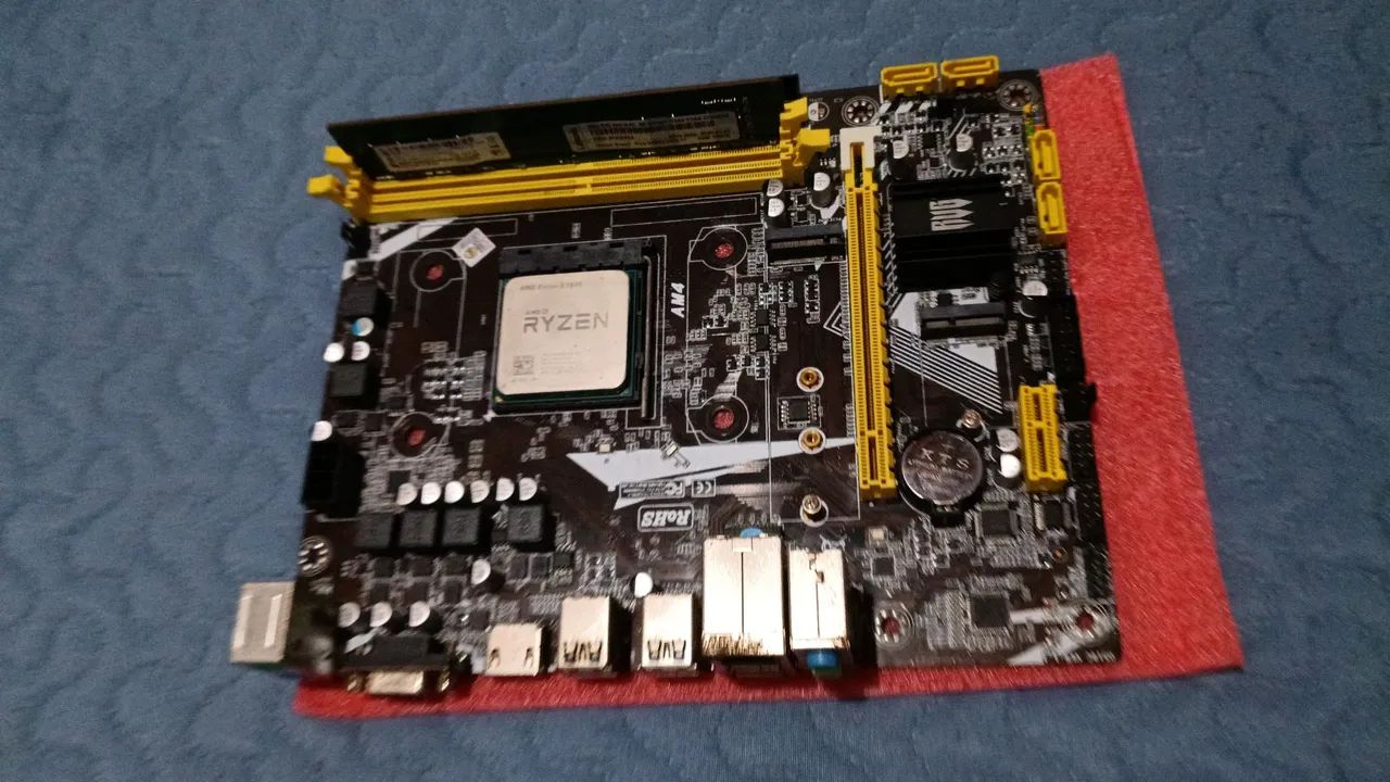 Kit Ryzen 3 2200g com 4GB ram ddr4 