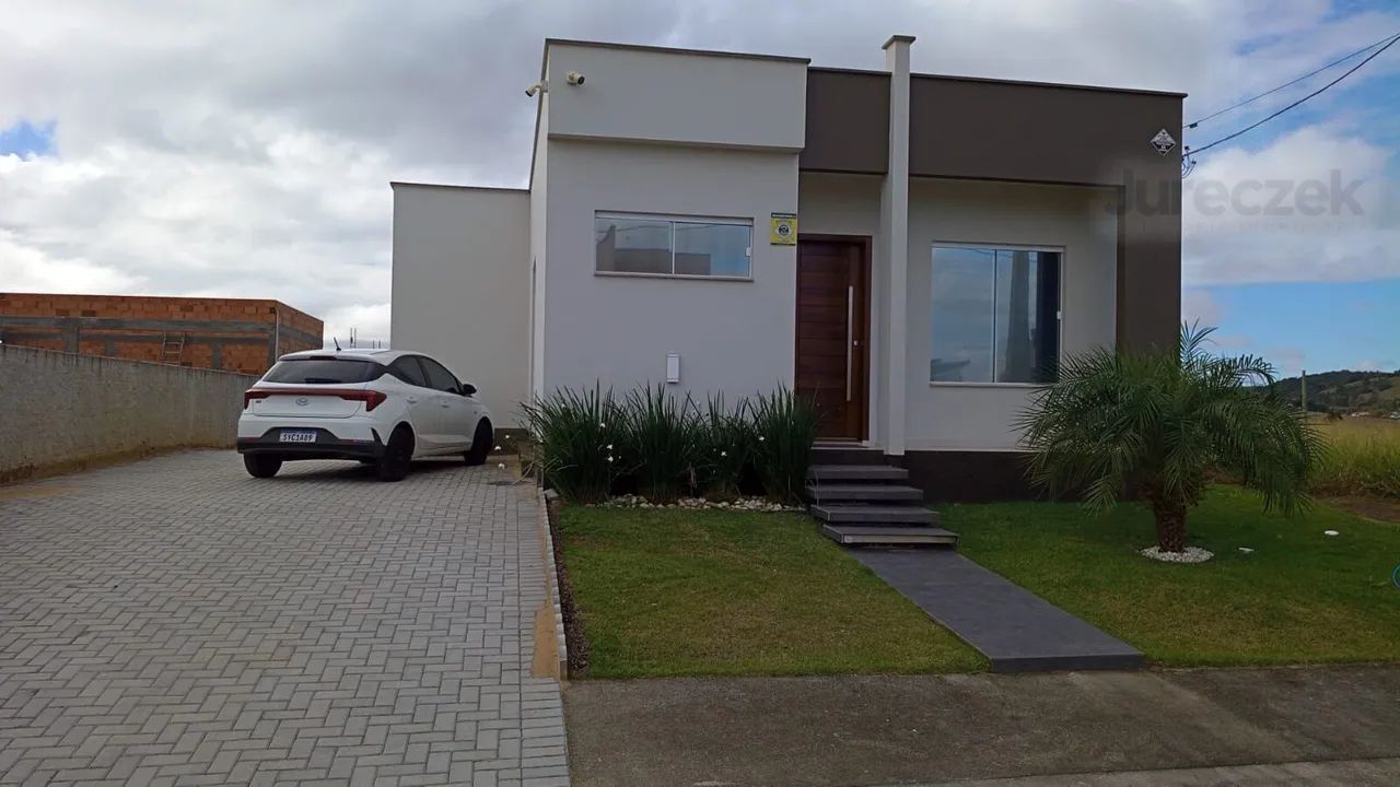 Casa à venda no bairro Centro - Jaguaruna/SC