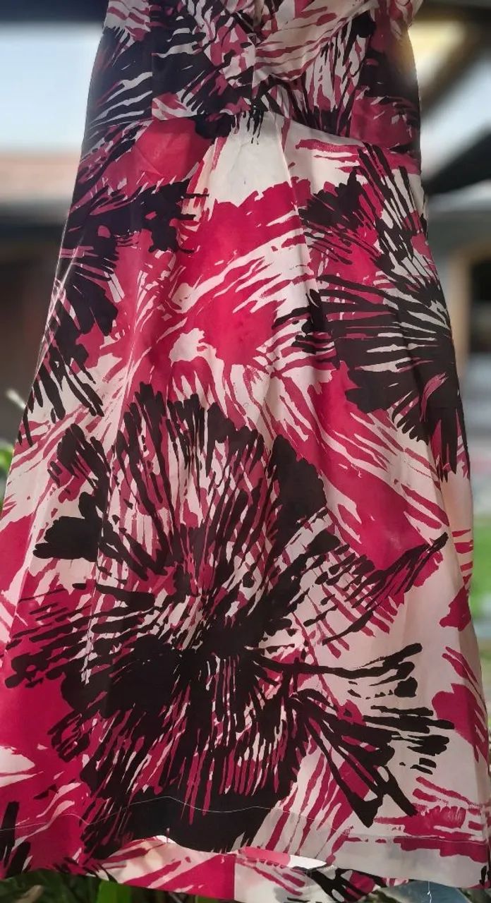 Lote de Roupas! Varias Peças! o Sapato é so um exemplo! Não vendo separado! sai a 1 real - Foto 2