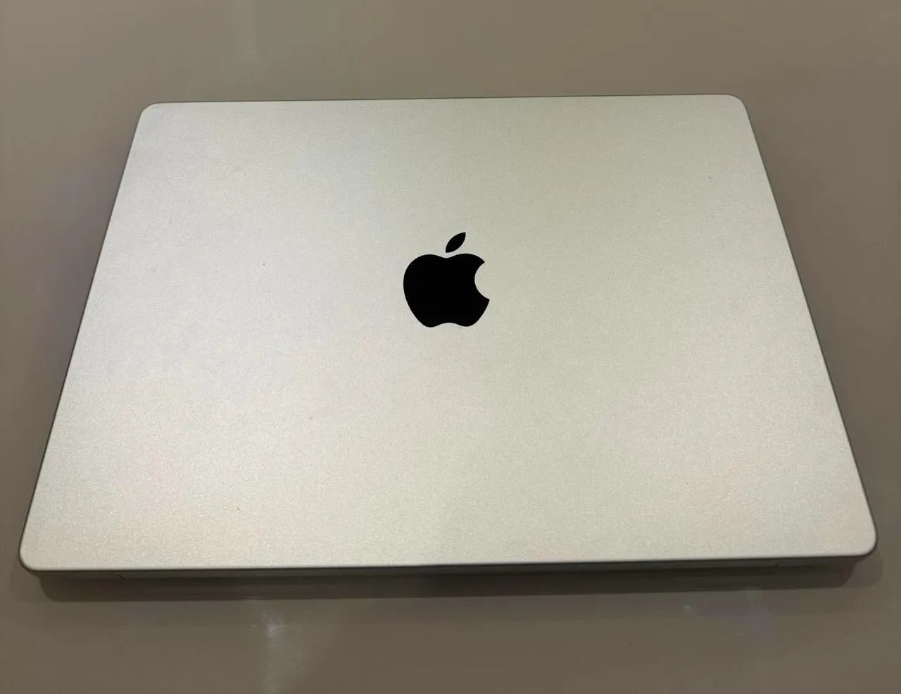 Macbook Pro 14 polegadas Ano 2023 com Chip M3 e 8GB de RAM