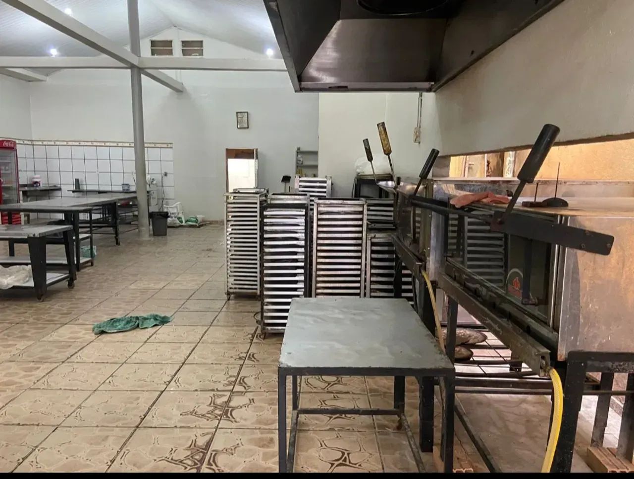 PONTO COML NOVO ALEIXO 250M2 - Foto 12