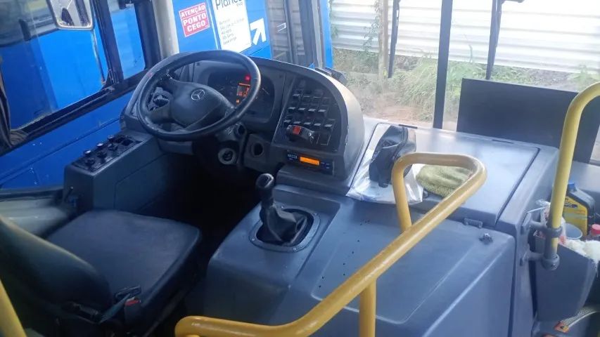 ÔNIBUS M.BENZ/INDUSCAR APACHE U ANO MODELO 2014 - Foto 4
