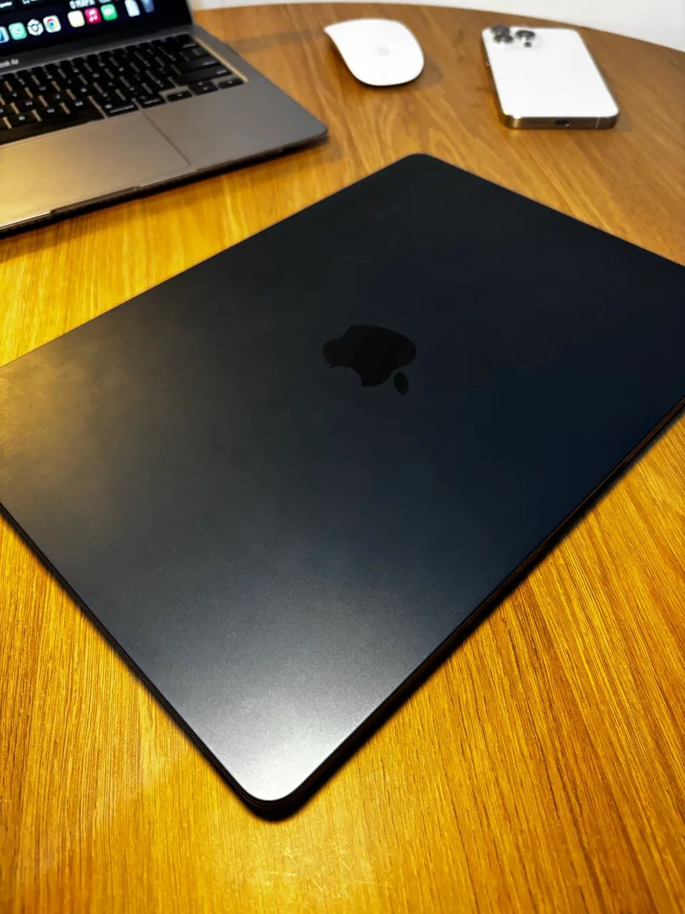MacBook Air M3 8ram 256gb - Foto 3