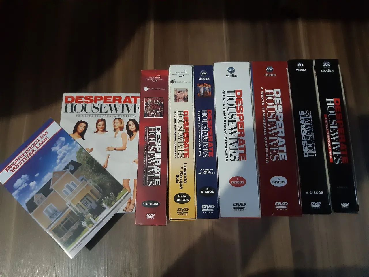 Coleção Completa Desperate Housewives (1ª a 8ª Temp) - Edição de
