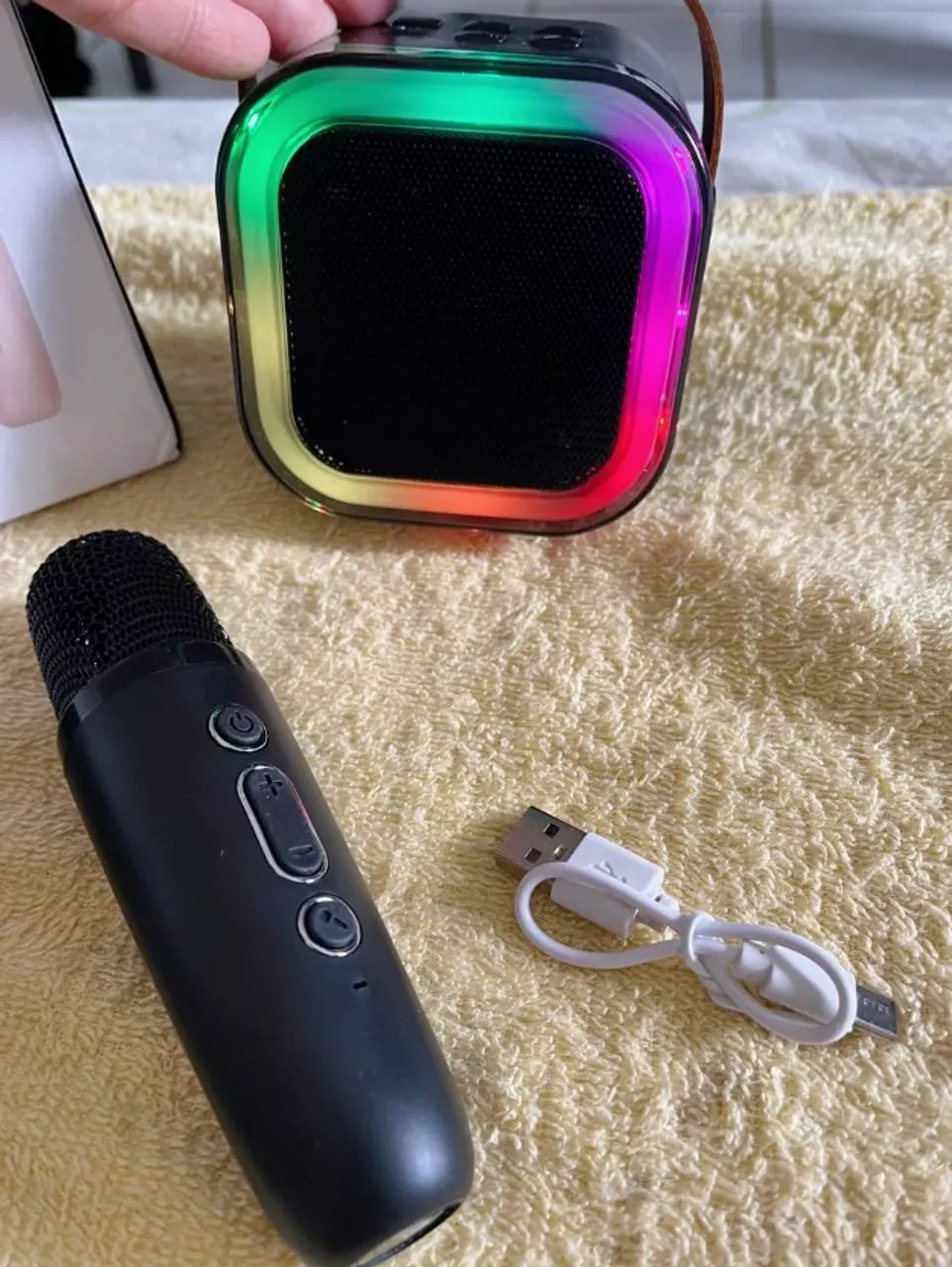 Caixa de som bluetooth com microfone  - Foto 2