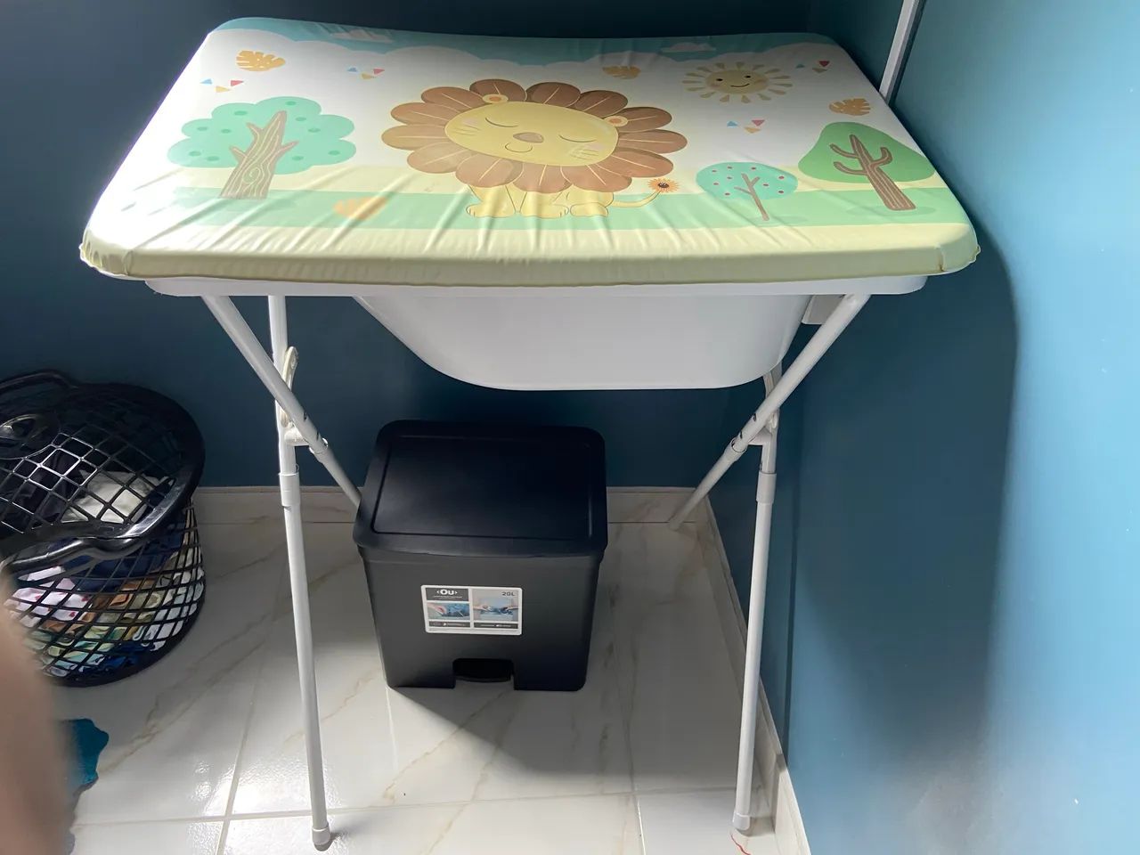 Vende-se trocador com banheira. - Foto 5