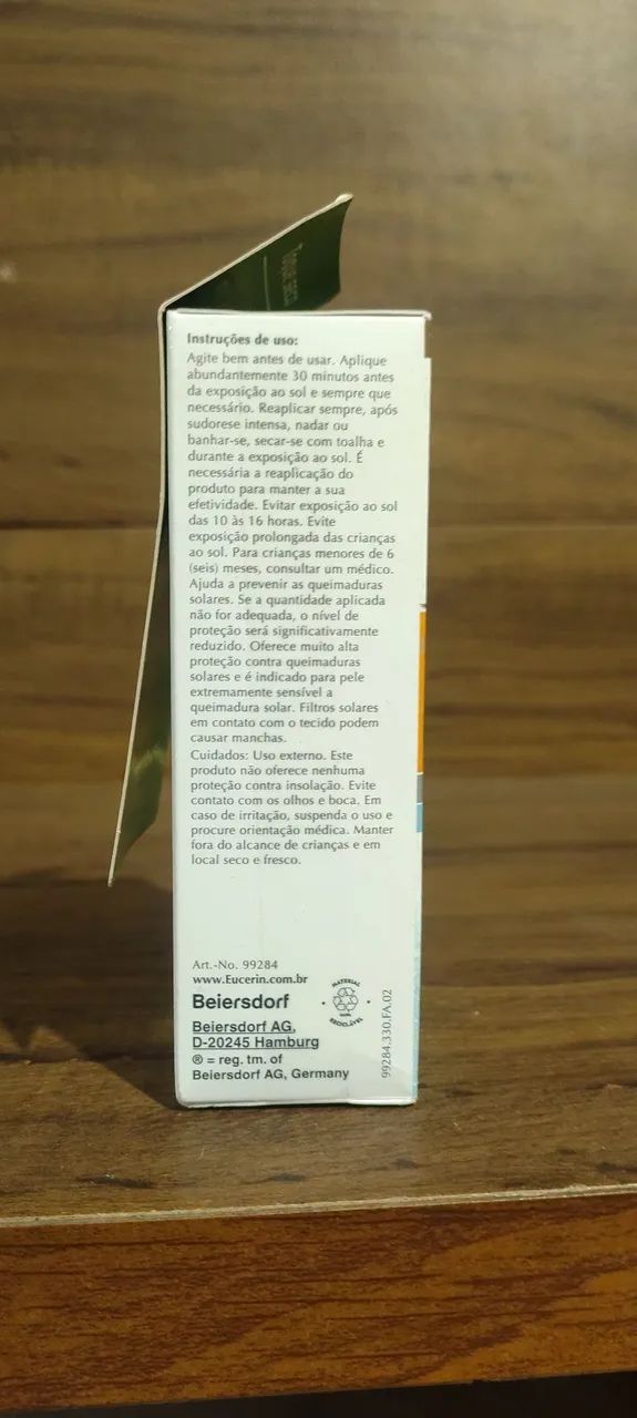 Eucerin Sun Hydro Fluid FPS 70 de 50ml Cor Escura - Foto 5