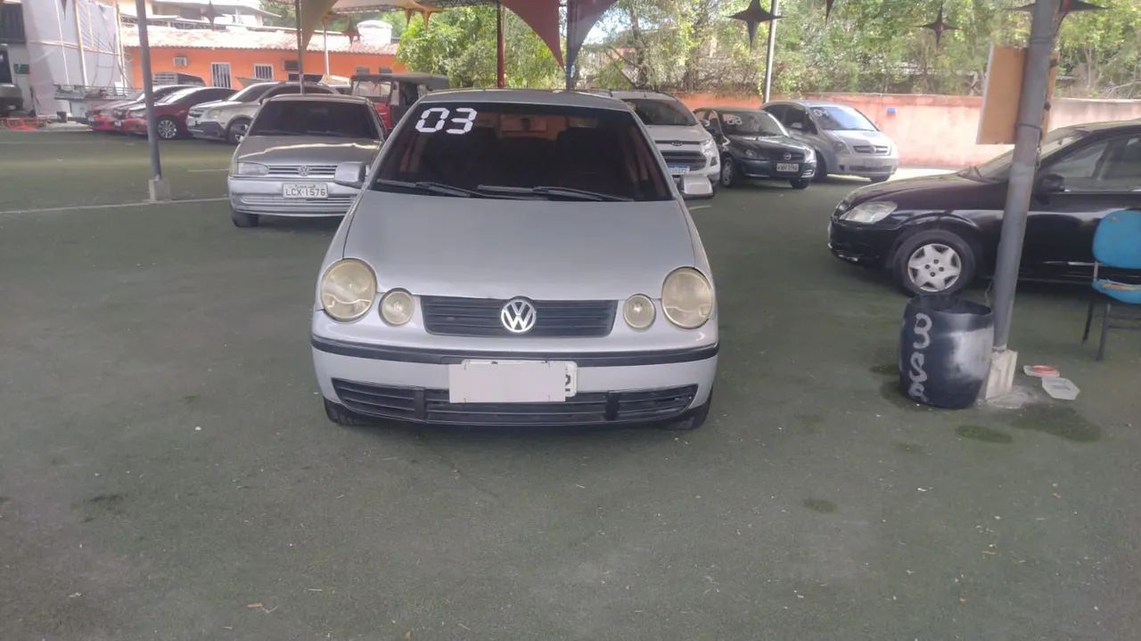 Volkswagen Polo Sedan 1.6 MI 101cv 8V 4P 2003