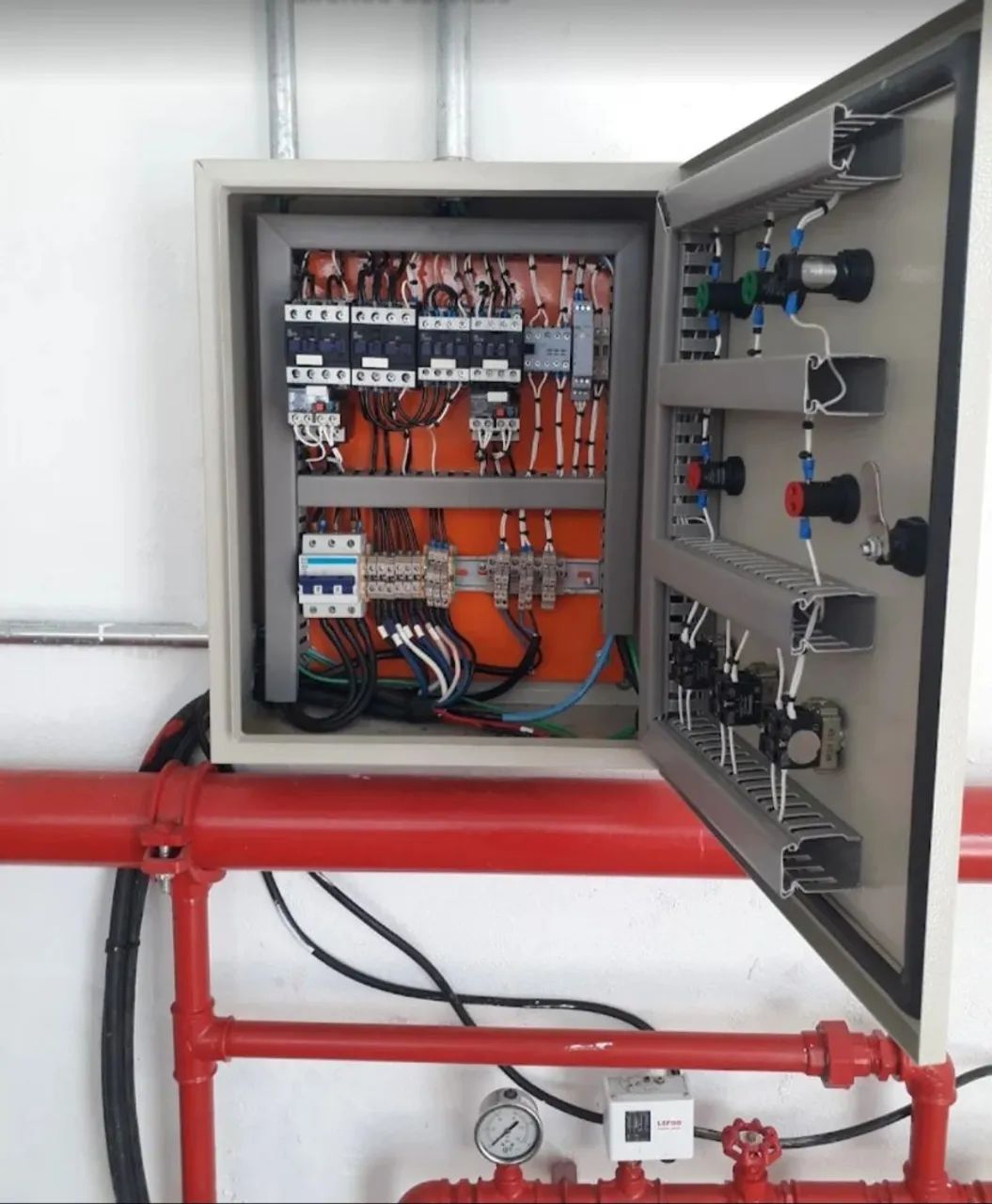 Serviços Eletricos - Foto 4