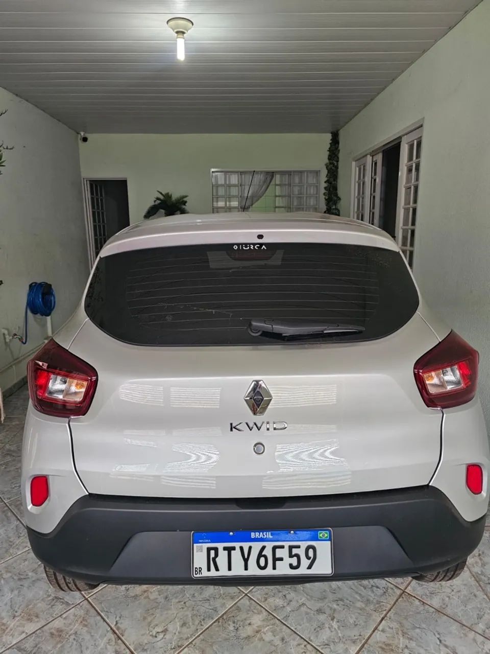 Renault Kwid Intense 1.0 Flex 12V 5P Mec. 2023 - Foto 2