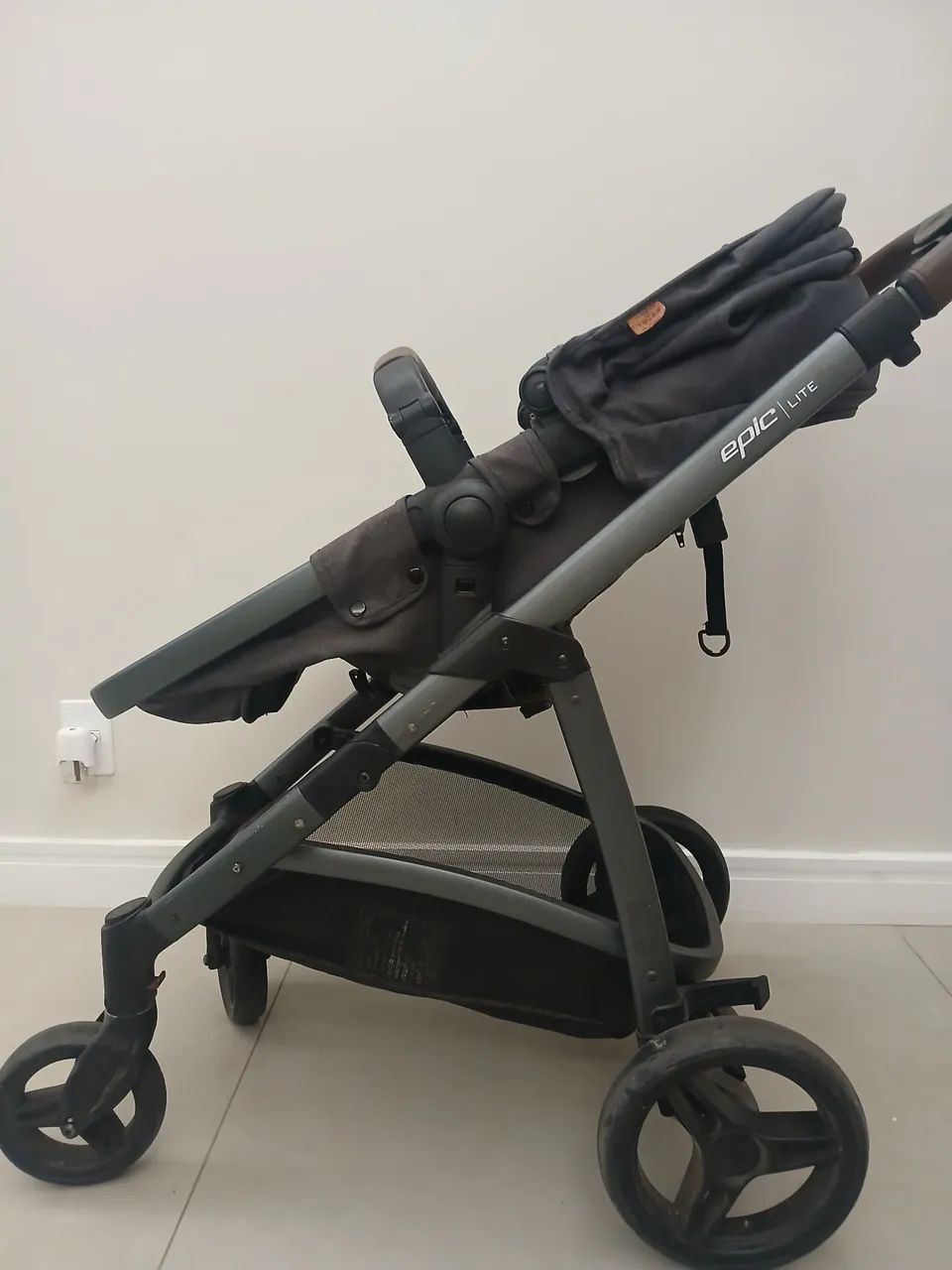 Carrinho de bebê infanti - Foto 3