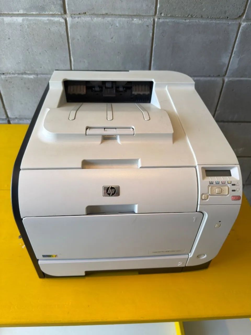 Impressora HP LaserJet Pro 400 7 - Foto 3