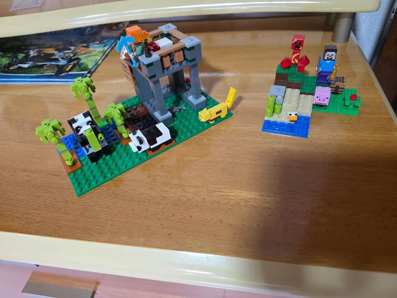 Lego Minecraft 21158 e Lego Minecraft 21177