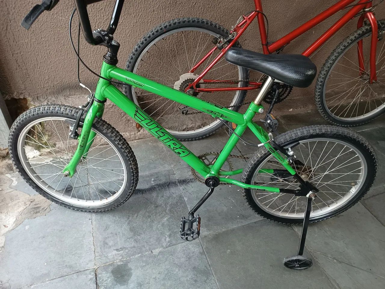 Oportunidade!!!! Bicicleta aro 20 funcionando perfeitamente  - Foto 2