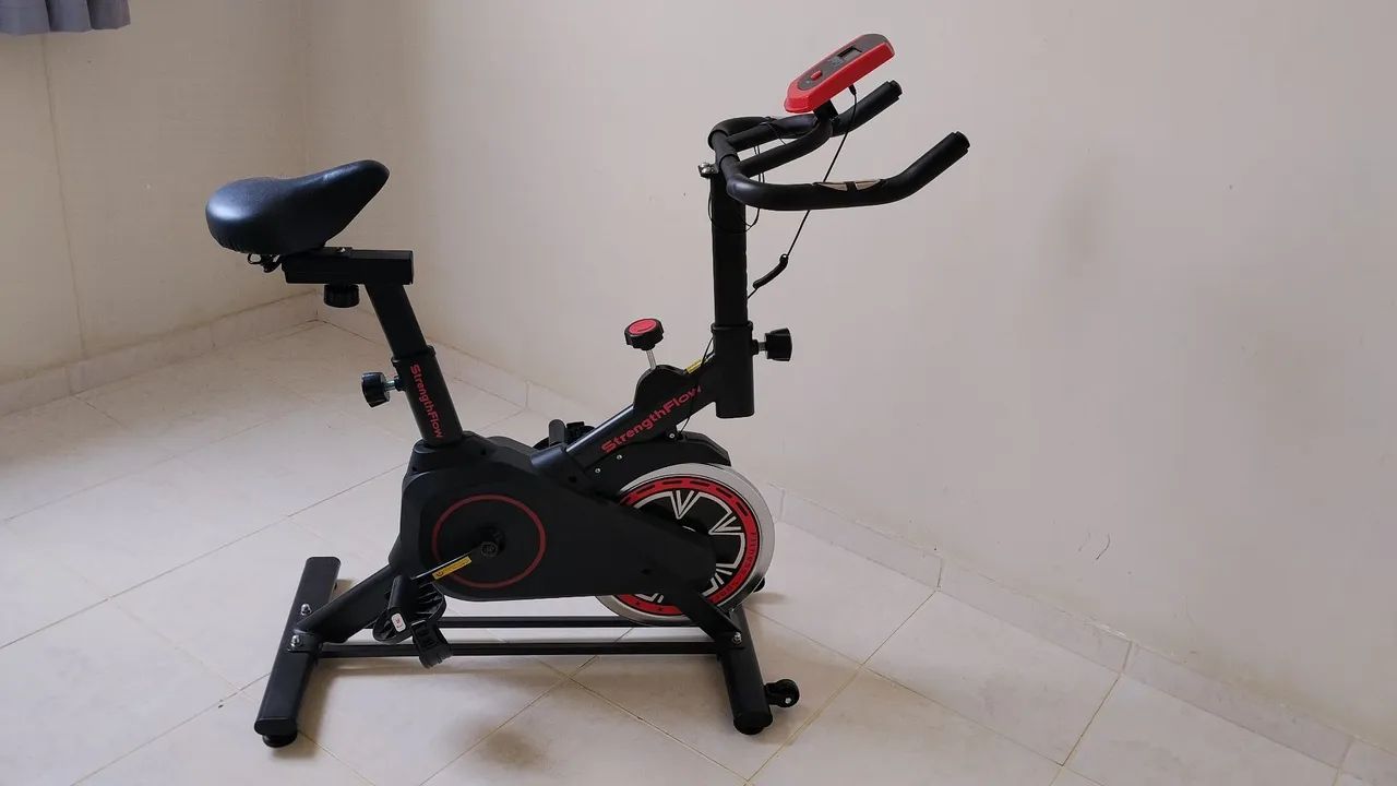 Vendo bicicleta ergométrica.  - Foto 2