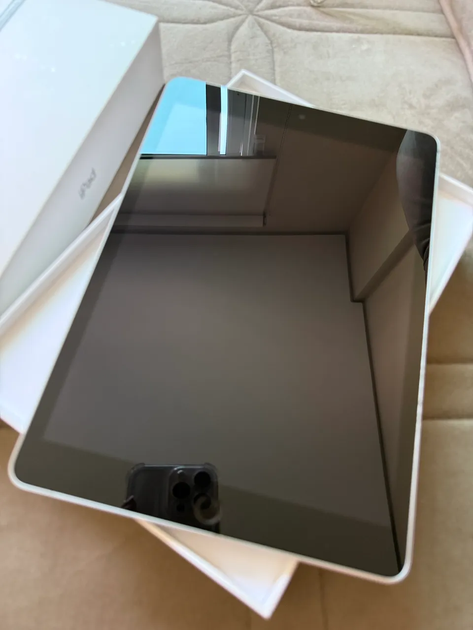 iPad 8th 32GB Wi-Fi, acessórios a negociar. - Tablets e E-Readers