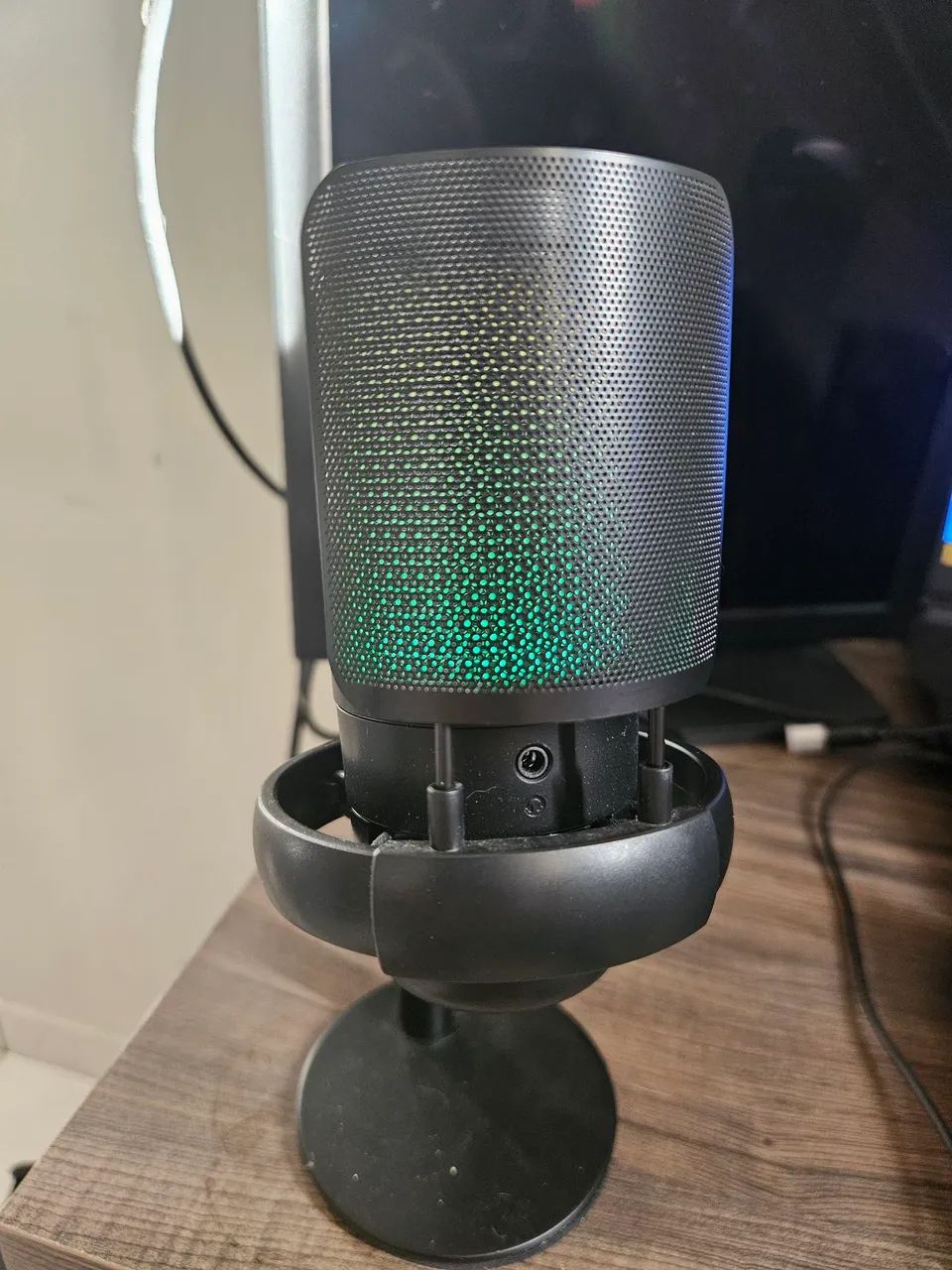 Vende-se Microfone RGB!!!