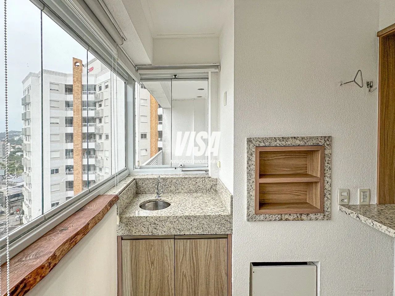 excelente apartamento no itacorubi 02 dormitórios sendo 1 suite - Foto 4