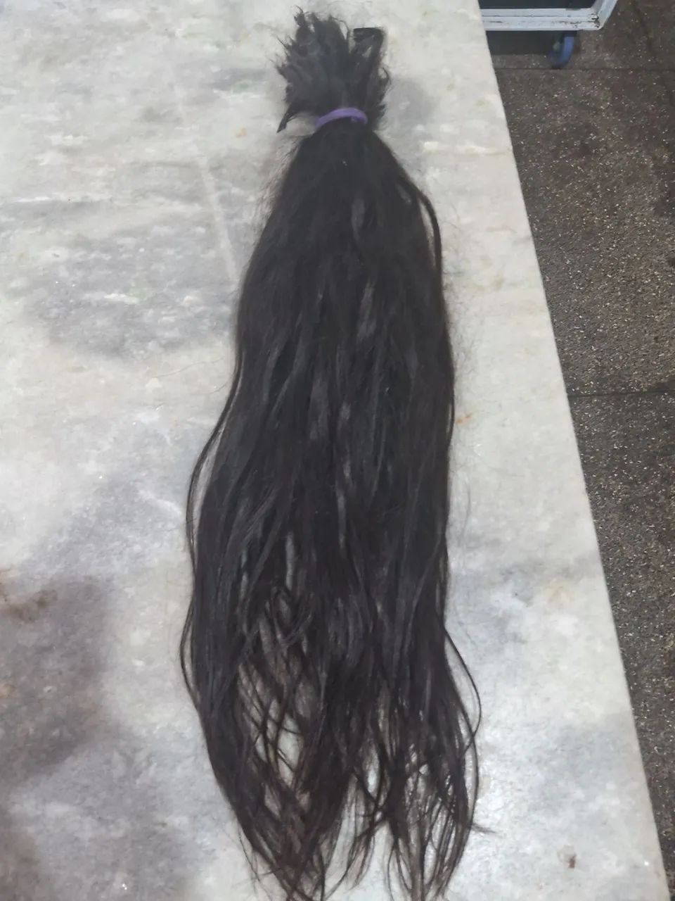 Cabelo humano meio ondulado 