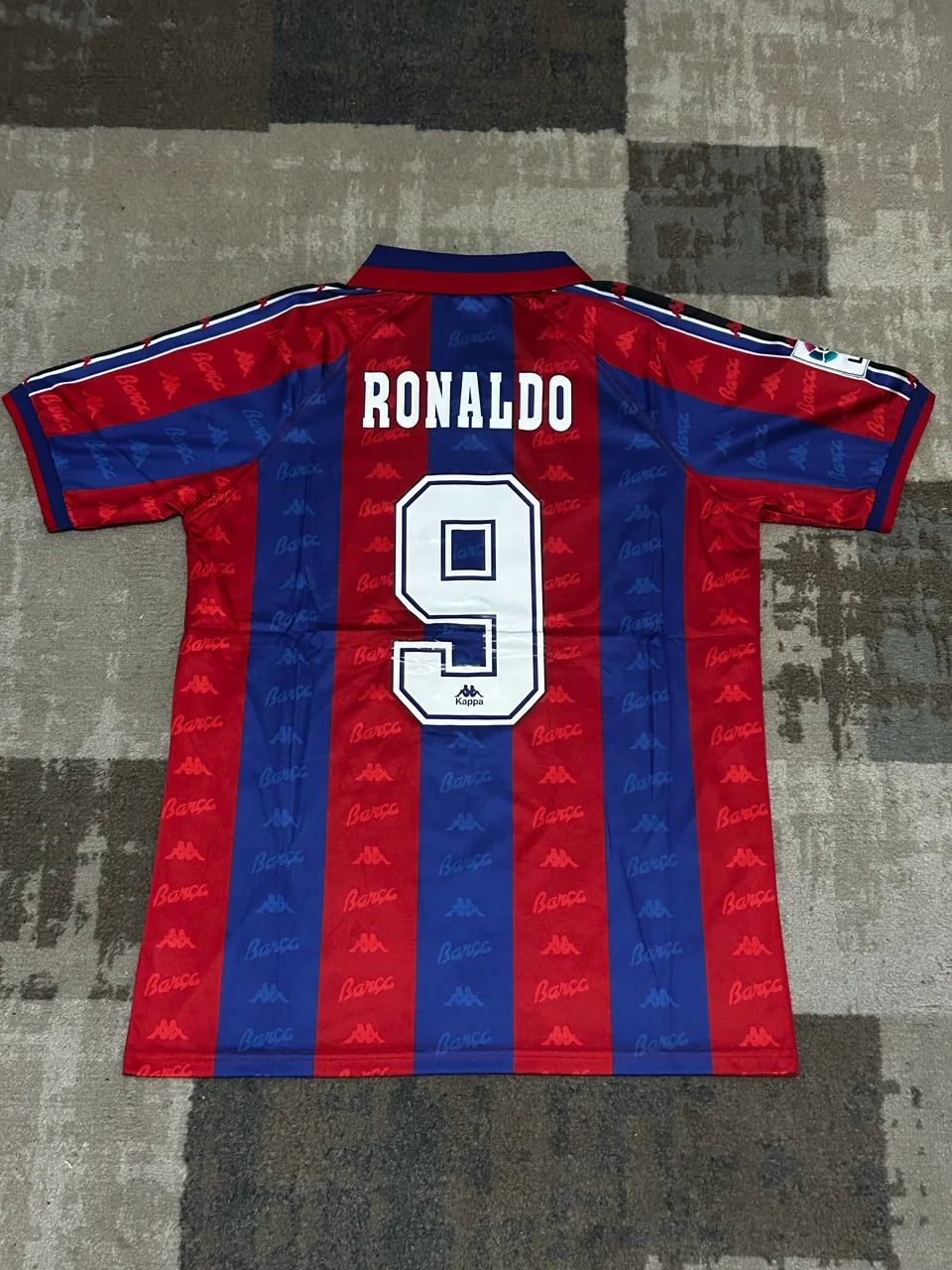 Camisa do Barcelona Ronaldo  - Foto 2