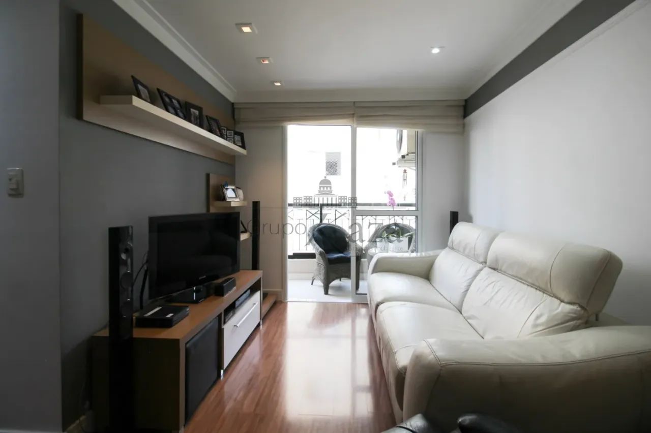 Oportunidade - Apartamento - Vila Nova Conceição - 2 Dormitórios - 60m².