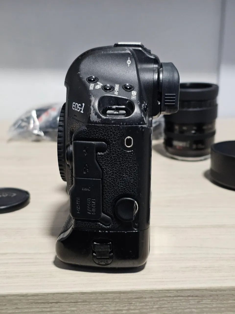  Canon 1D Mark IV + 2 Lentes - Foto 4