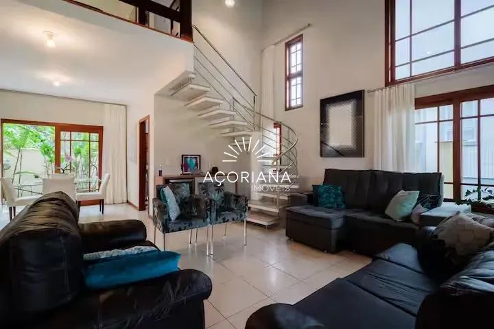 Casa Espaçosa com 4 Quartos, Churrasqueira e Área de Lazer Completa Ampla Casa c - Foto 3