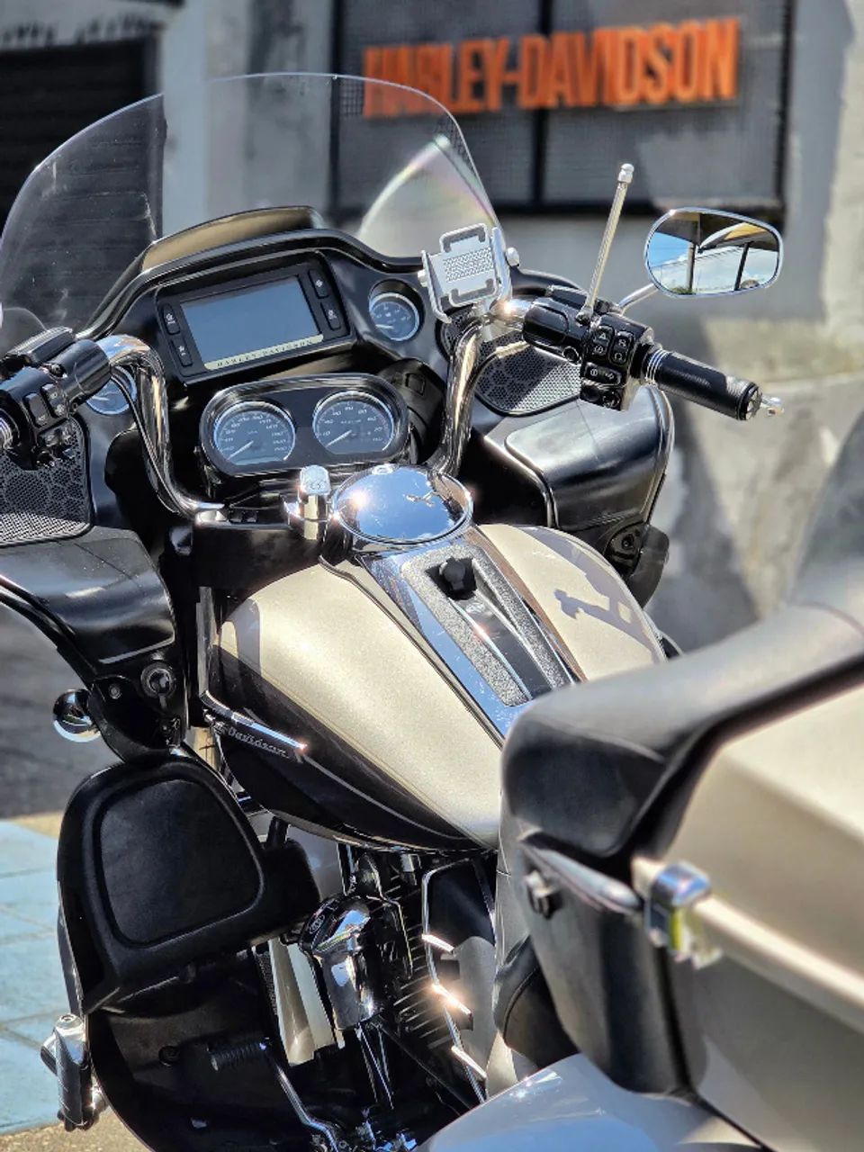Harley-Davidson Road Glide Ultra 2018 - Foto 4