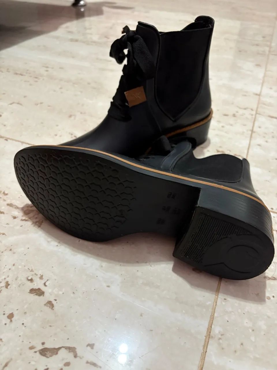 Bota cano médio  - Foto 2