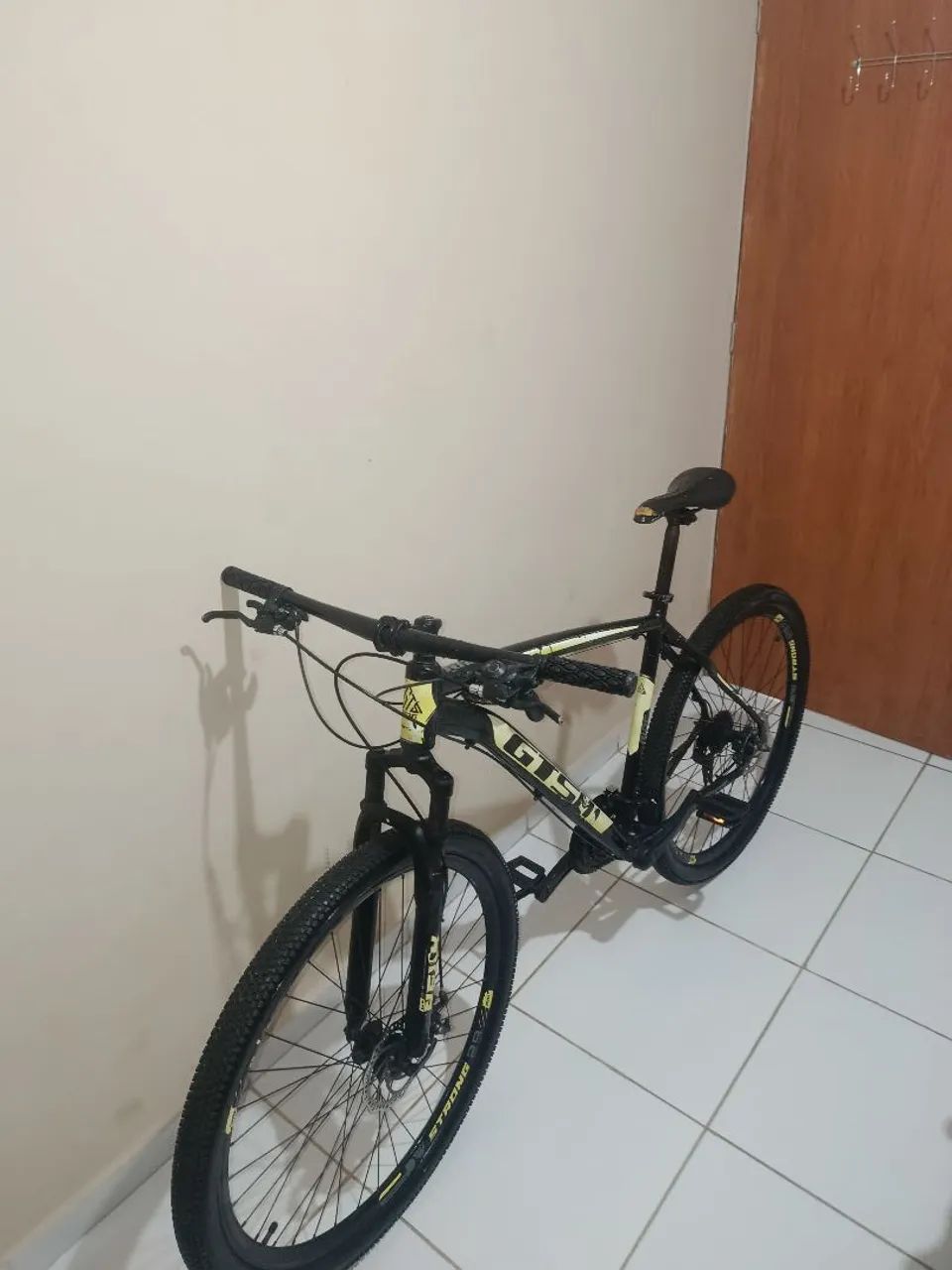 Bicicleta - Bike - Aro 29 - Foto 2