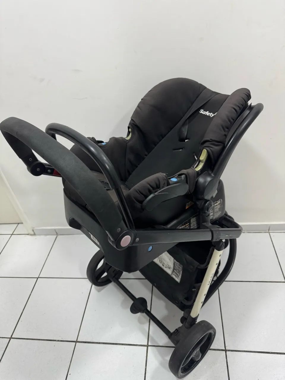 Carrinho de bebê + bebê conforto  - Foto 3