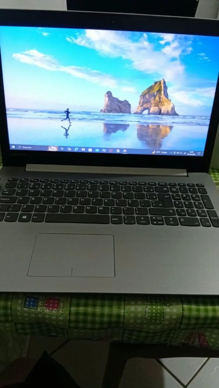Notebook Lenovo Ideapad 320 core I5 8G