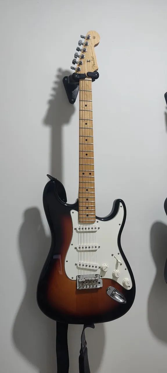 Fender Mexico player 素体 Fender Player Mexicana zerada, com case personalizado por R$ 6.000