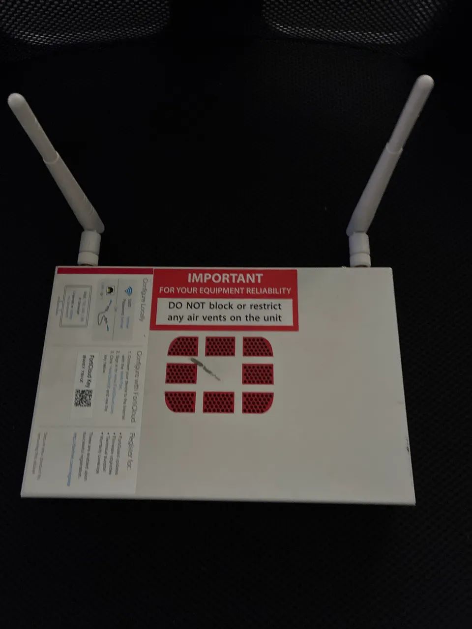 Firewall Fortinet FortiWiFi 50E (FWF-50E) - Usado | Wi-Fi Integrado  - Foto 2