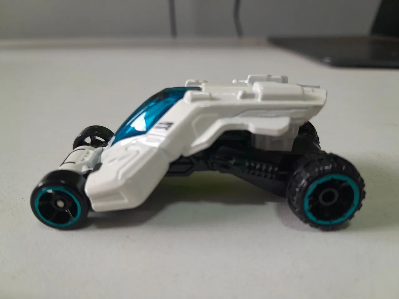 Hot Wheels Max Steel Turbo Racer 2014 - Foto 3