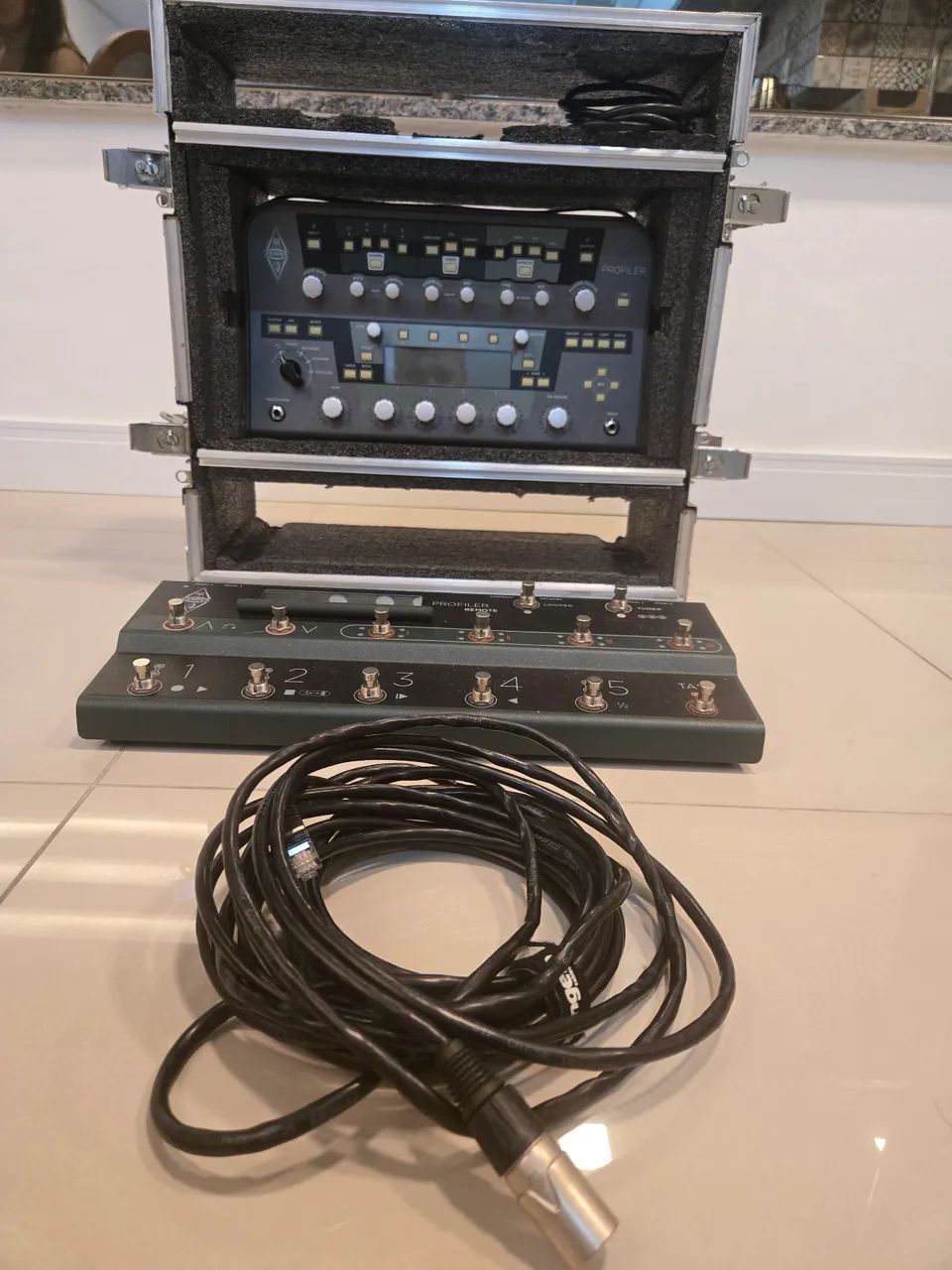 Kemper Profiler Power Head 600W + Kemper Remote + Case Rígido (Rig