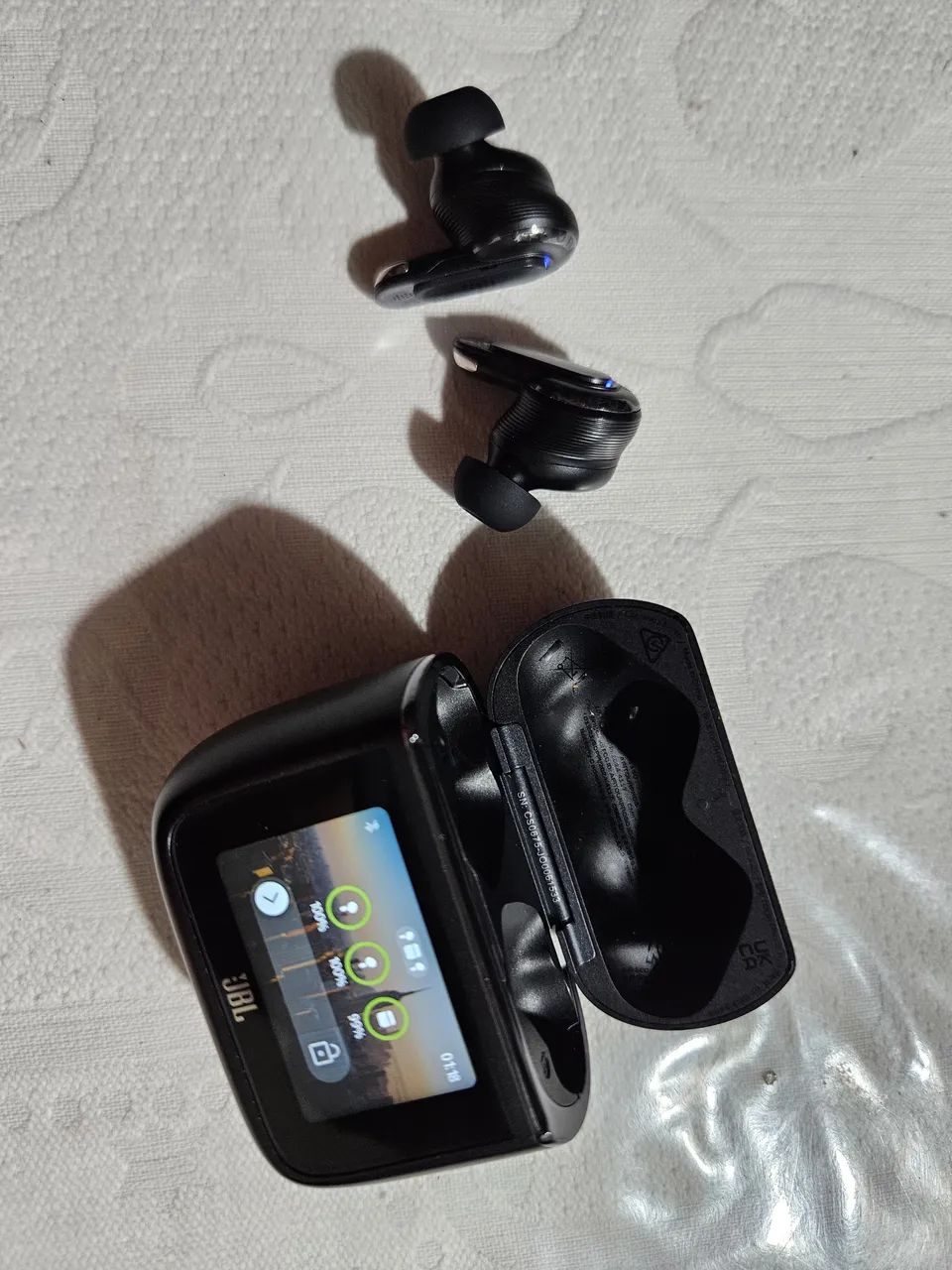 JBL Tour Pro 3  - Foto 3