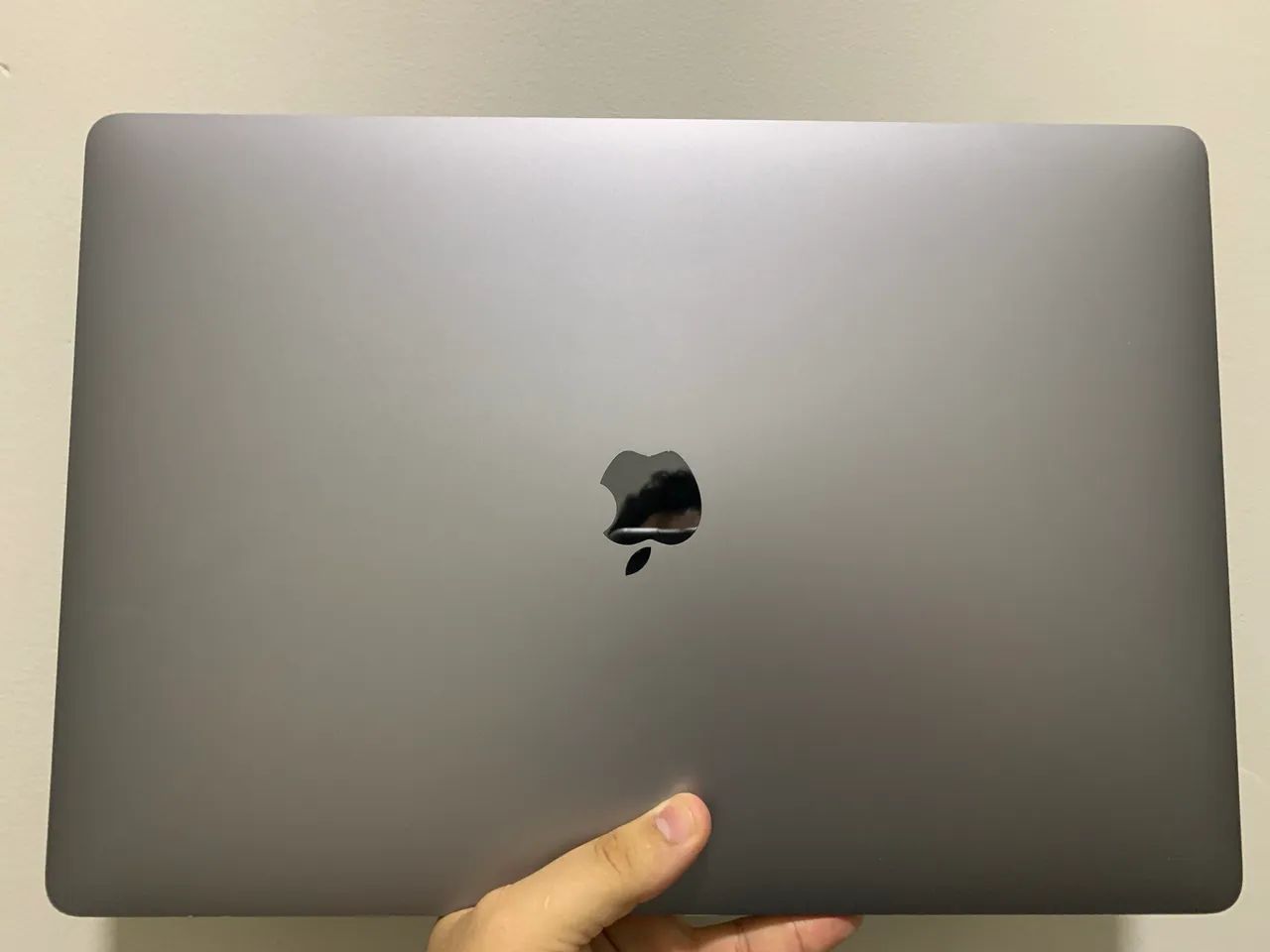 MacBook Pro 2019/ Intel i9/ 32GB RAM/ 1TB SSD/ 16 polegadas - Foto 2