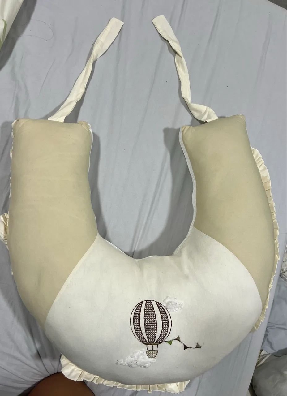 Almofada de amamentação em perfeito estado - Foto 4