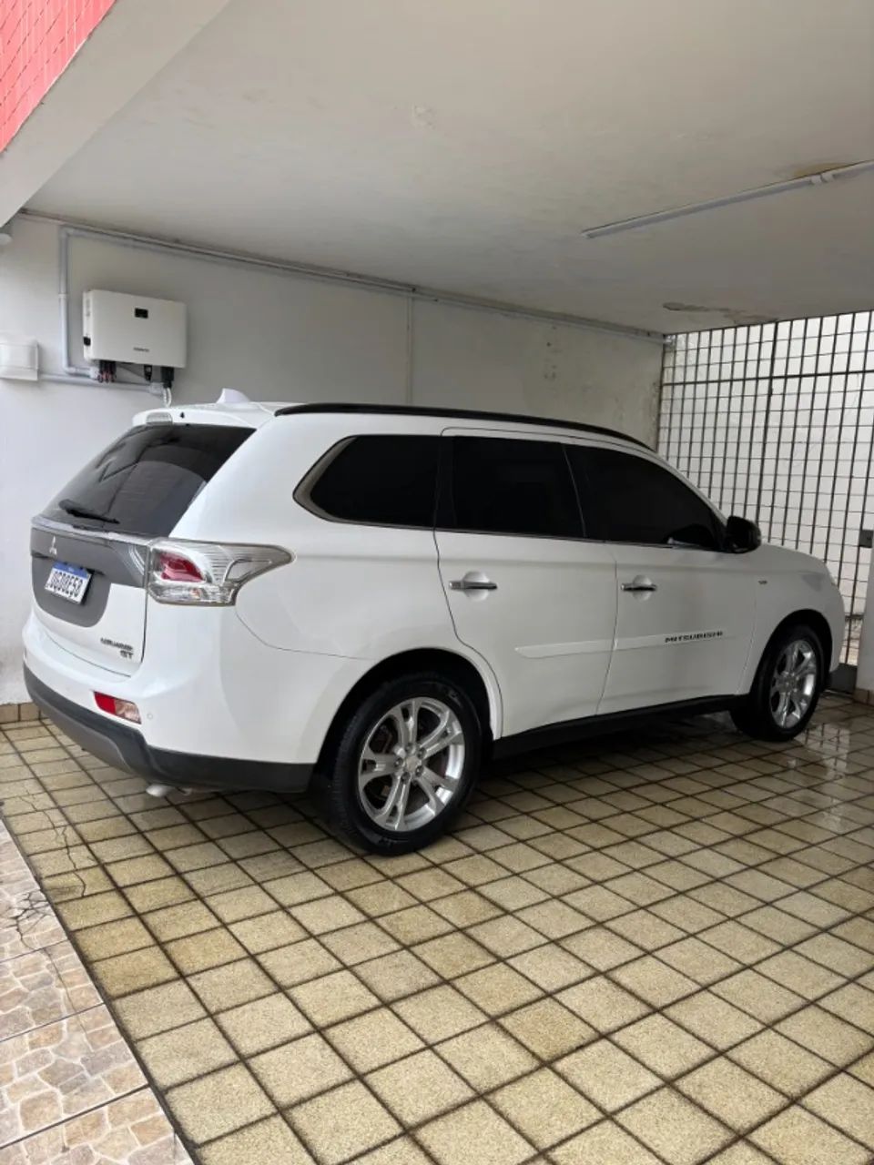 Mitsubishi Outlander 2014